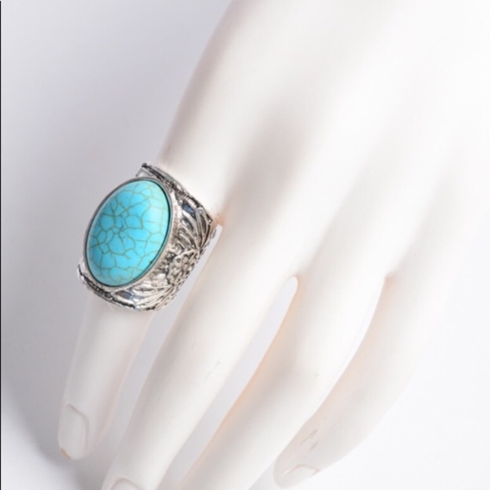 New! Turquoise Stone Ring - Picture 5 of 8